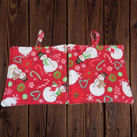 Handmade Potholder, Set of 2, Reversible Christmas Snowmen and Penguins - Picture 3 of 6